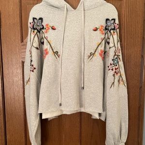 FREE PEOPLE CROPPED SWEATSHIRT!